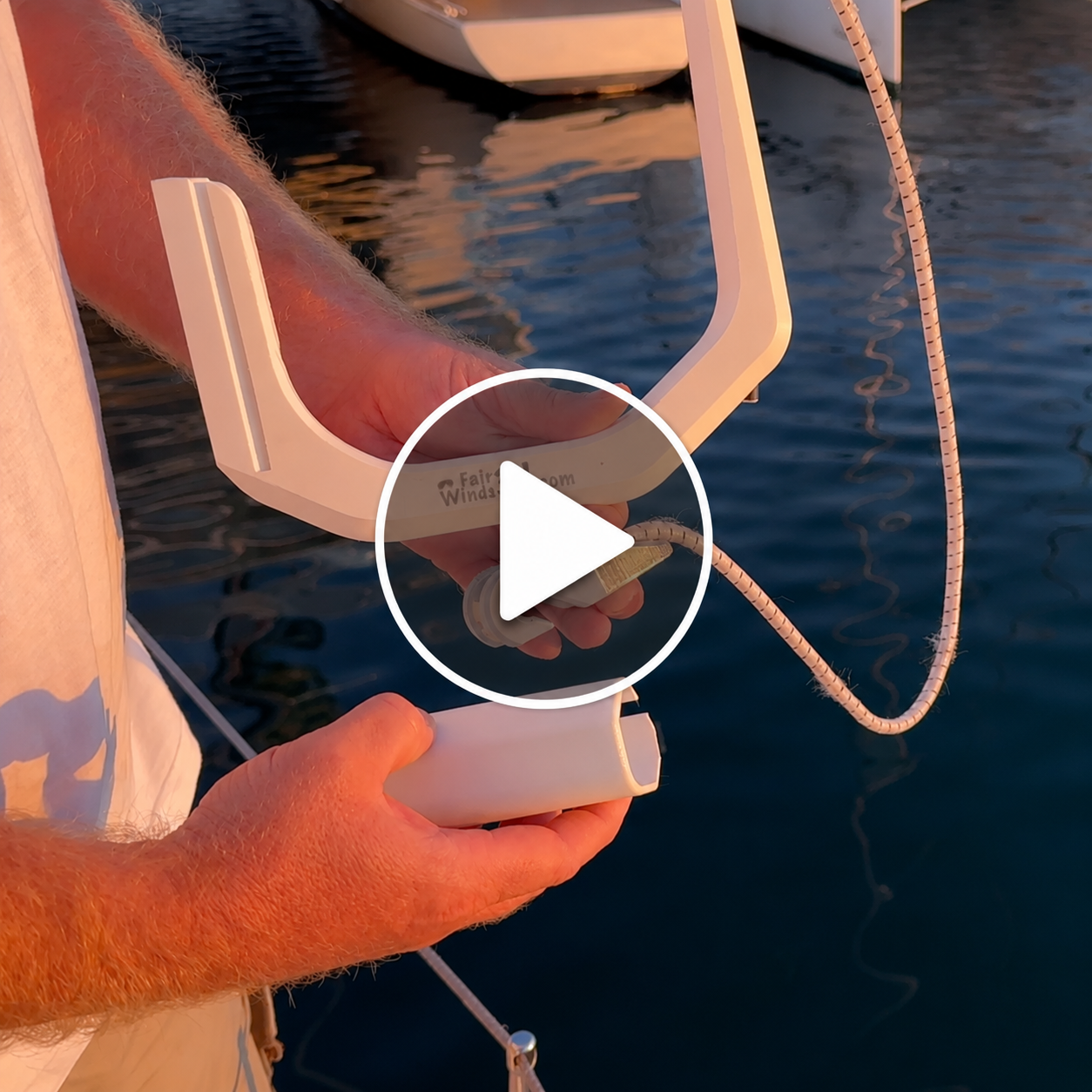 SUP board holder installation on boat rail – watch video to see tool-free setup on sailing yacht